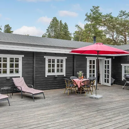 4 Bedroom Amazing In Nexo * Vester Somarken